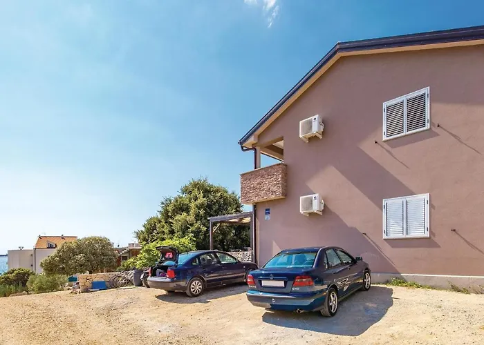 Apartament 1 Bedroom Lovely In *